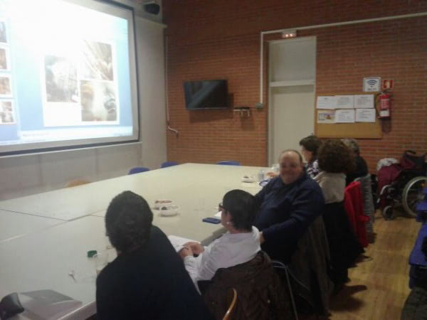 Apdema; Club de Lectura Fácil "Por la diversidad" según Elena Piris