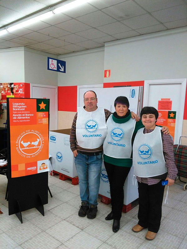 Apdema; Voluntarios en el Banco de Alimentos