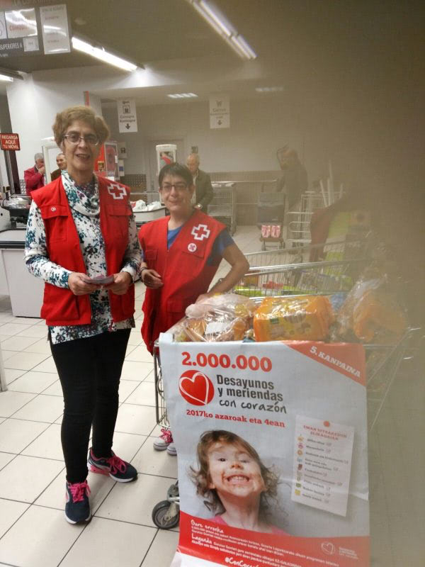 Desayunos y meriendas solidarias de la Cruz Roja